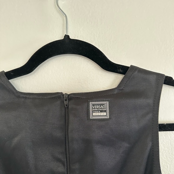 Vintage Versace dress and jacket set - Picture 8 of 11